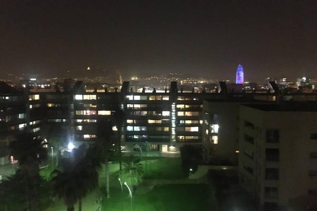 Sea Views & City Skyline Барселона Экстерьер фото